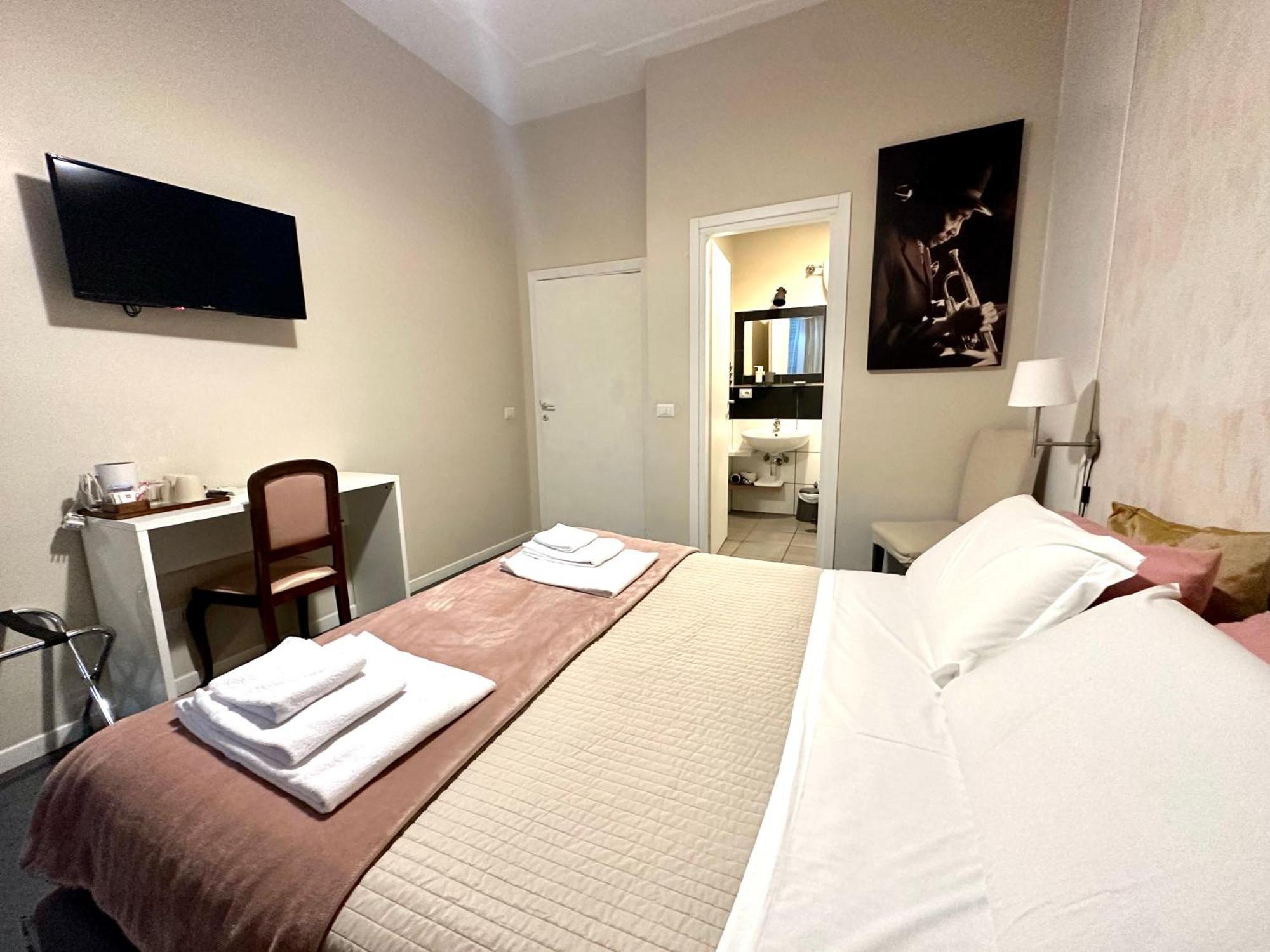 Le Due Civette Roma Bed & Breakfast 4*