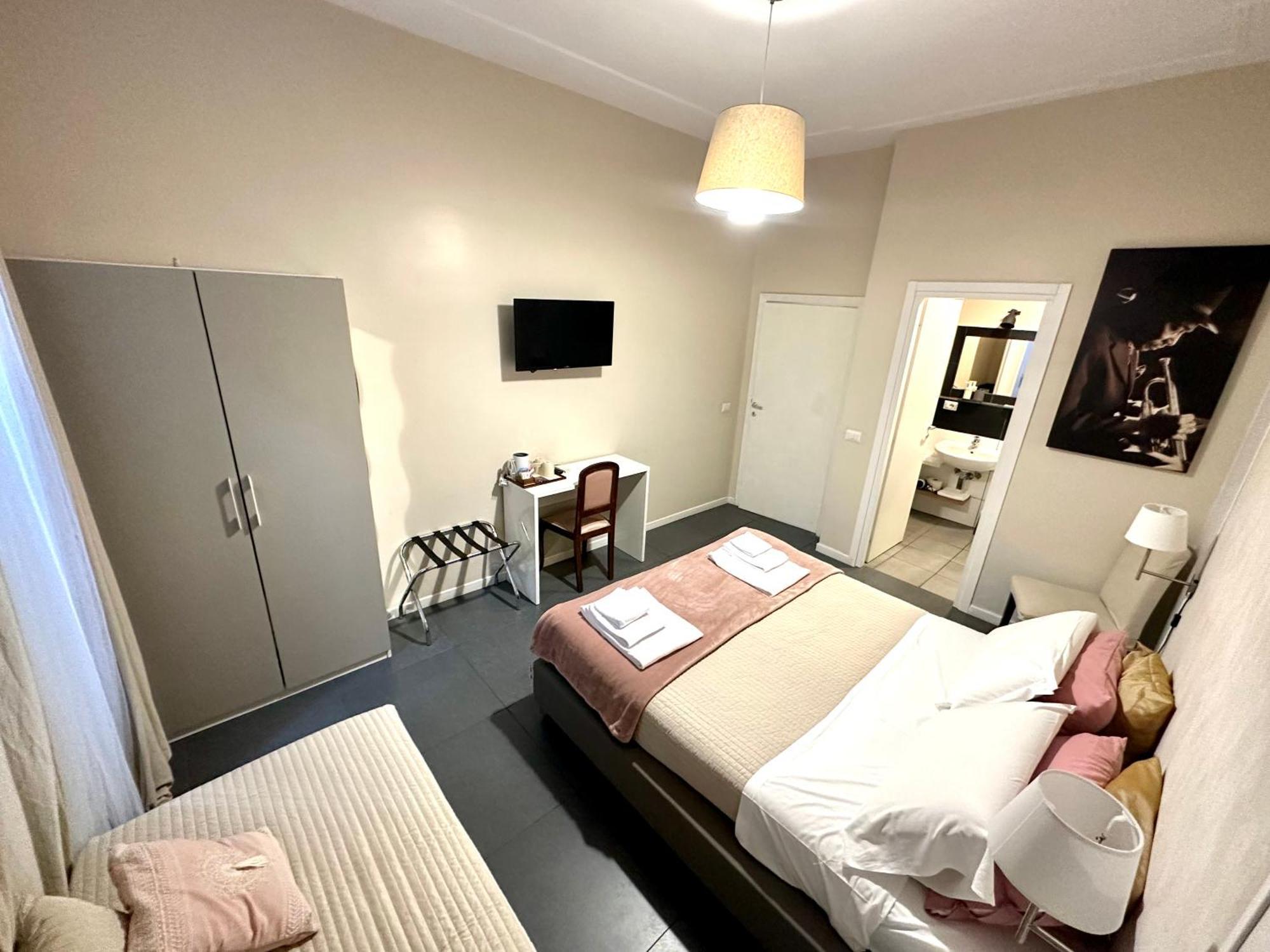 Le Due Civette Roma Bed & Breakfast 4*